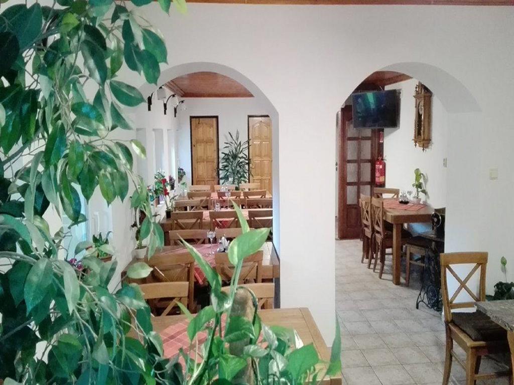 Penzion Relax Prievidza Exteriér fotografie