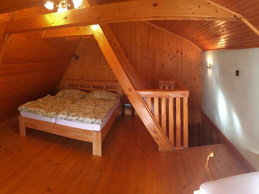 Penzion Relax Prievidza Exteriér fotografie